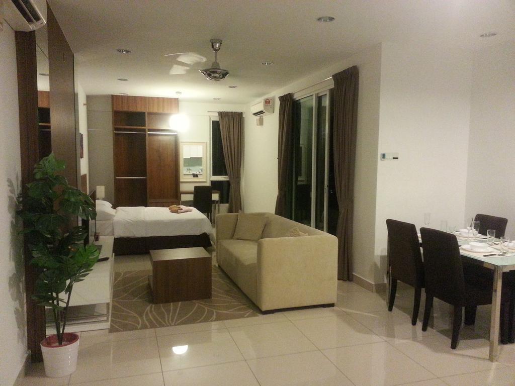 Studio At Mansion One Джорджтаун Номер фото